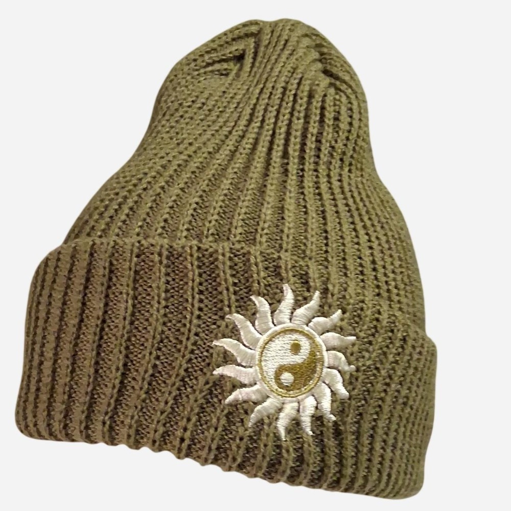Womens O'Neill olive green knit beanie with white sun and yin-yang